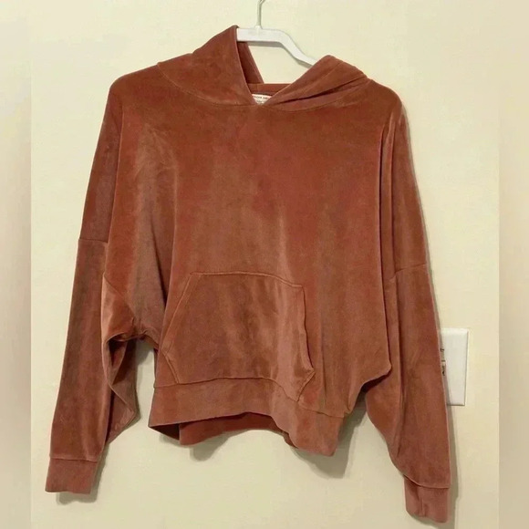 American Eagle Hoodie‎ Velour - Picture 1 of 3